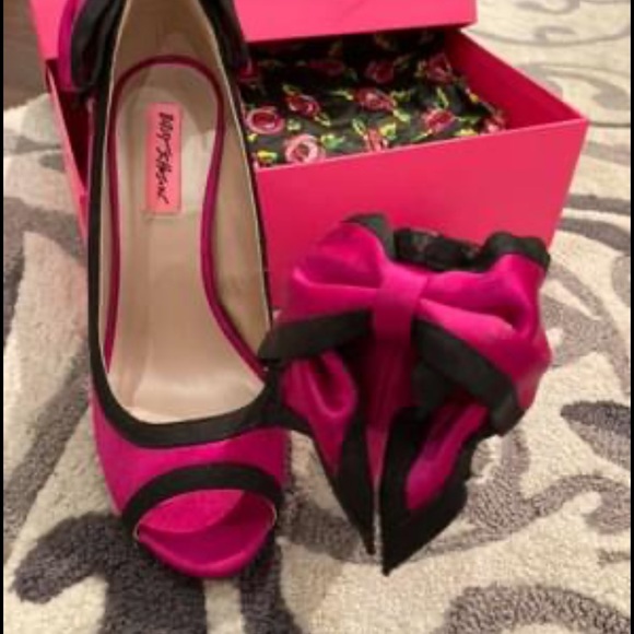 Betsy Johnson heels - Picture 3 of 3